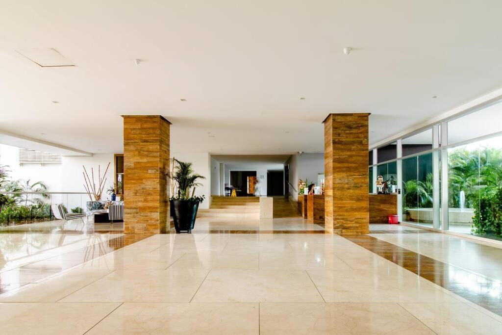 Hermoso Apartamento: Beachfront Comfort with Direct Access Cartagena Exterior photo